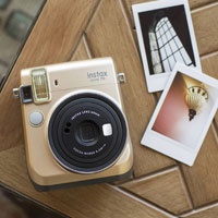 fuji_instax_mini_70_gold_997572694